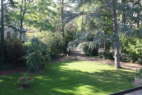 Отель Le Buisson Монлуи-сюр-Луар Экстерьер фото